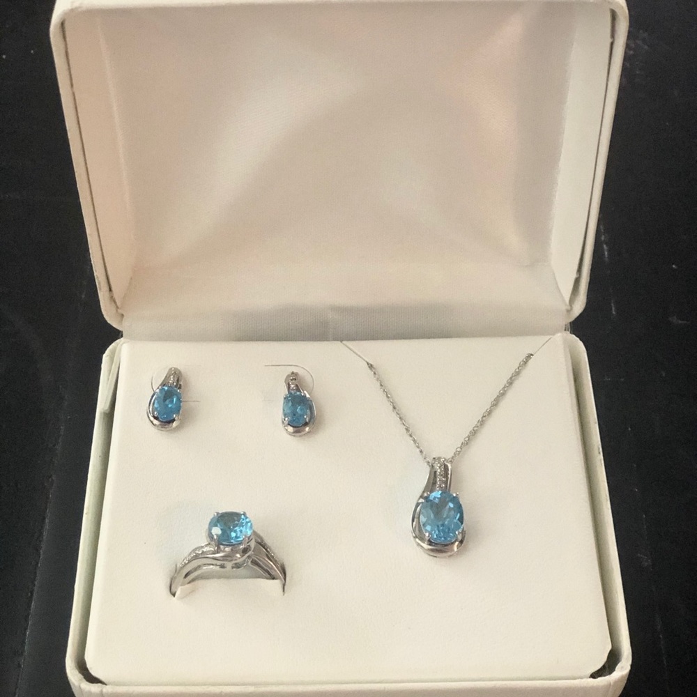 EFFY Brand Real Aquamarine Jewelry Set